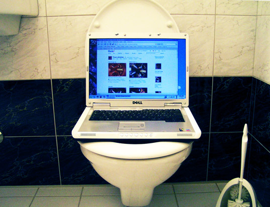 toilet-computer